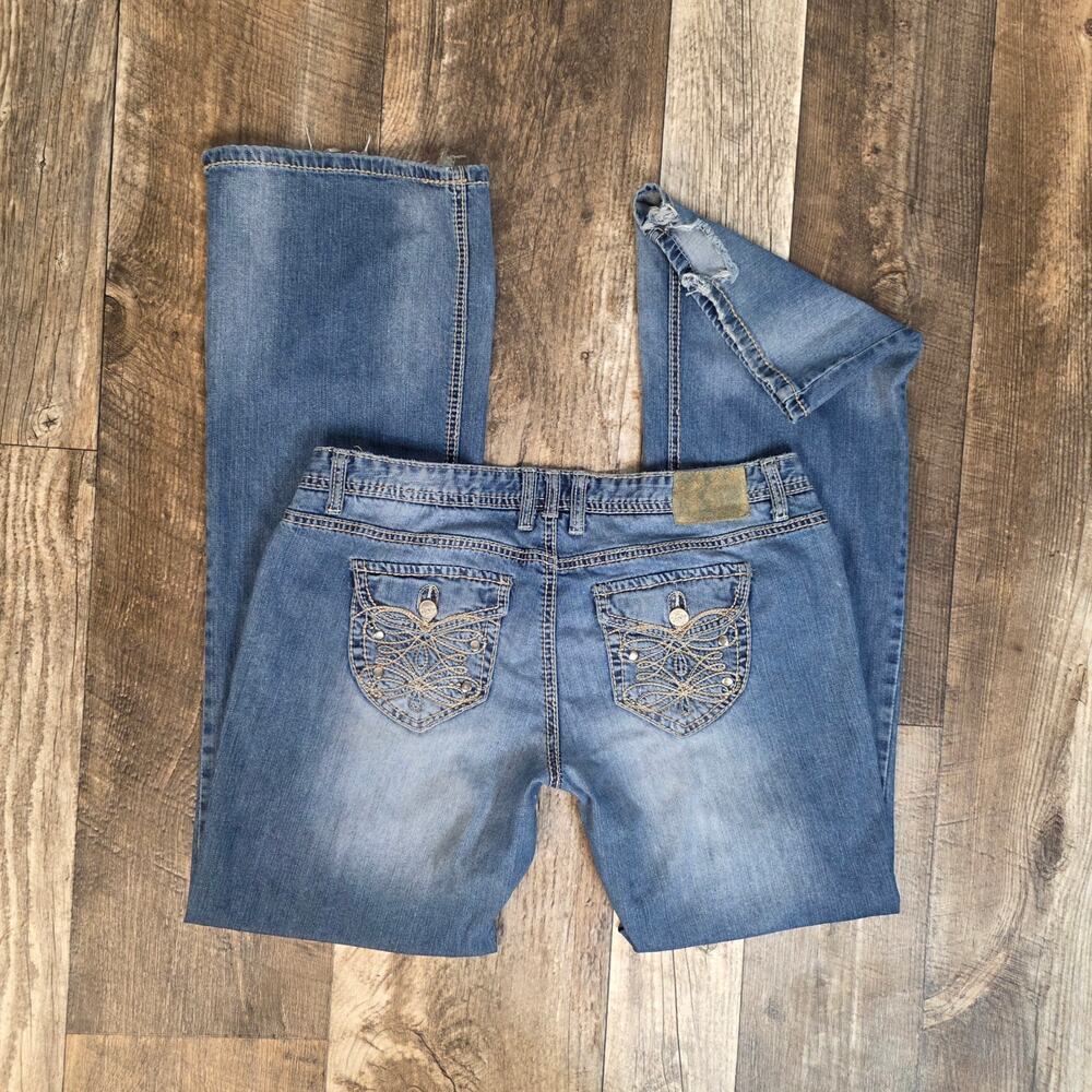 Y2K Vanity Low Rise Bootcut Jeans Size 31 Flap Pockets Embellished